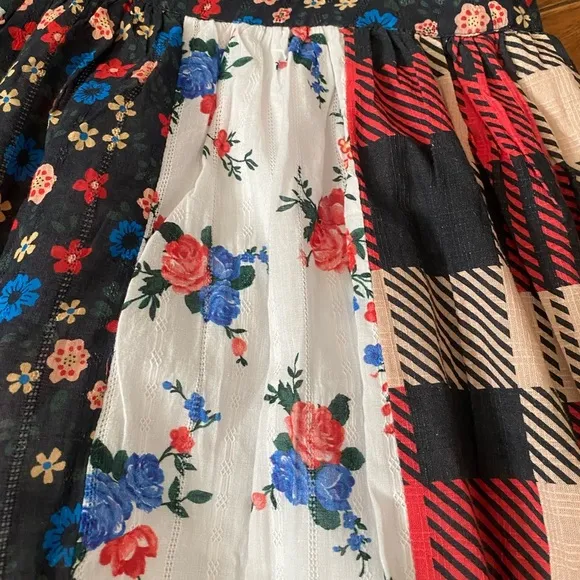 🆕 FUN patchwork skirt from ANTHROPOLOGIE ❤️flattering and fully lined!