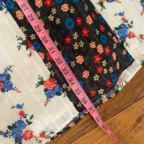 🆕 FUN patchwork skirt from ANTHROPOLOGIE ❤️flattering and fully lined!