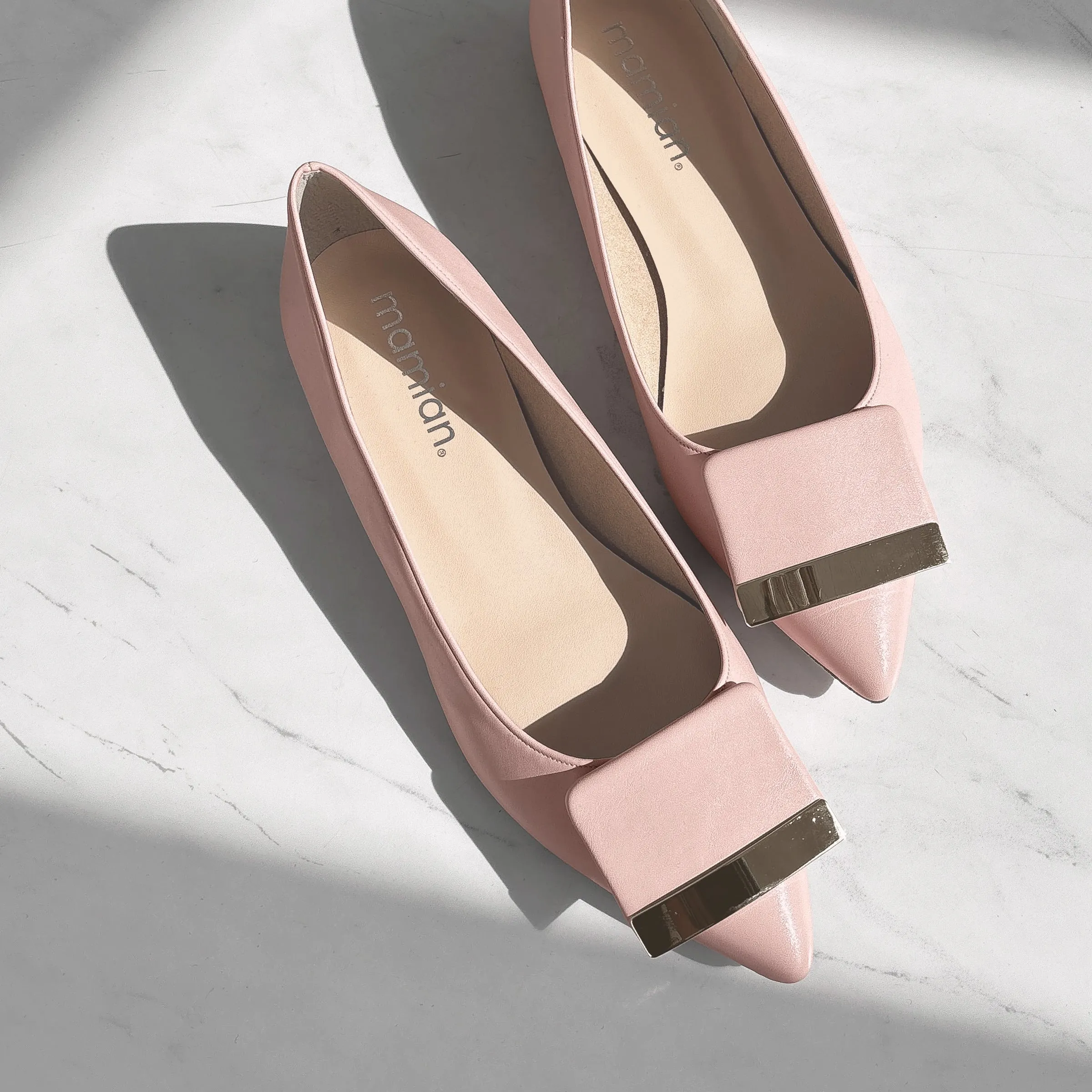 10% OFF: 2024SS: Accent Buckle Flat Shoes (m17006) Pink
