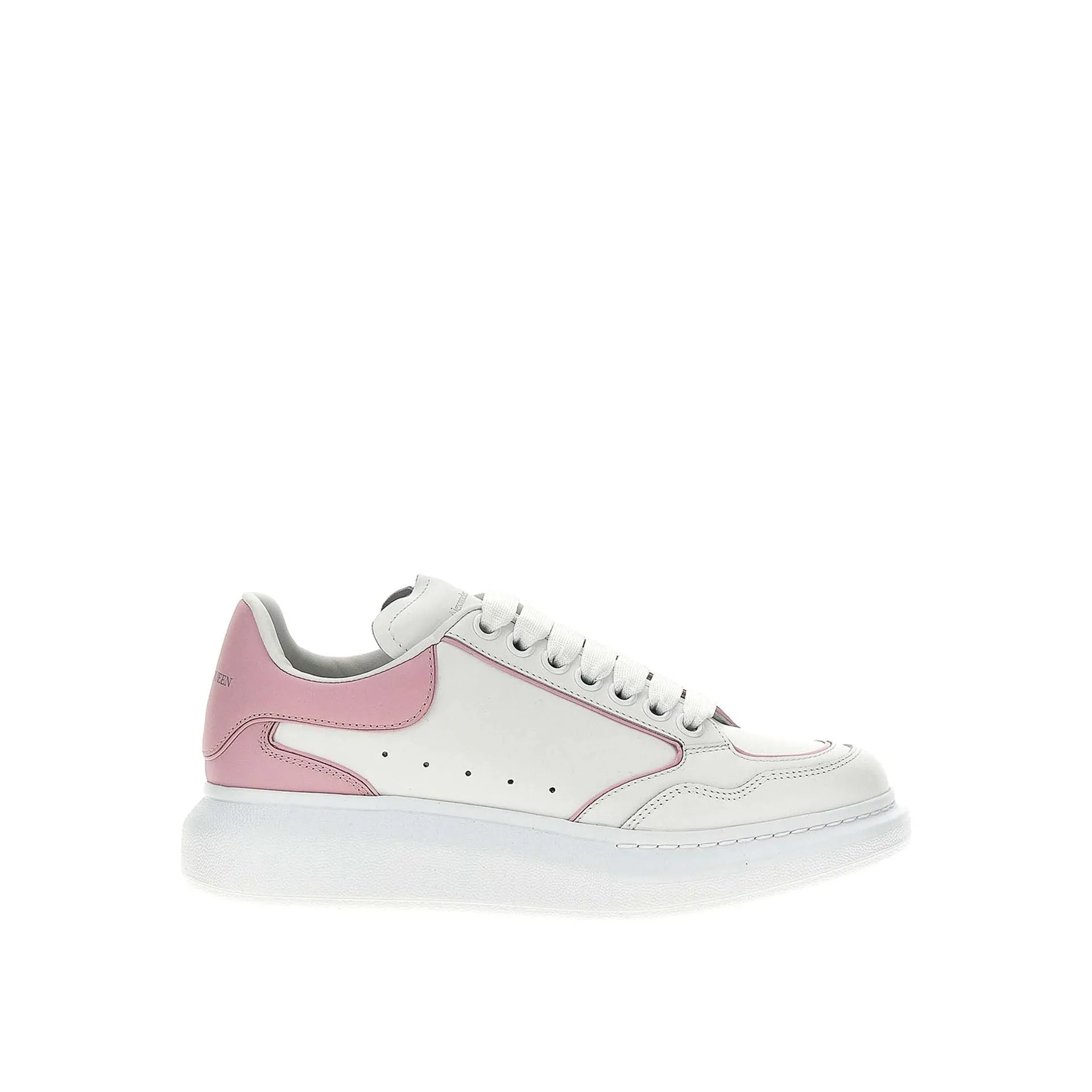 ALEXANDER MCQUEEN Larry Sneaker for Women - Chic and Sporty Style