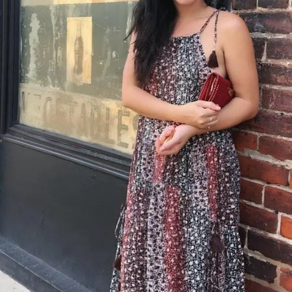 Anthropologie Shirred A-Line Tiered Dress in WIne NWT
