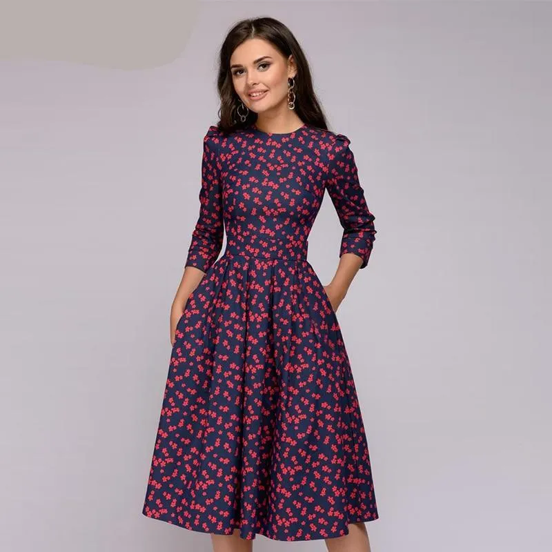 Elegant Vintage Dress
