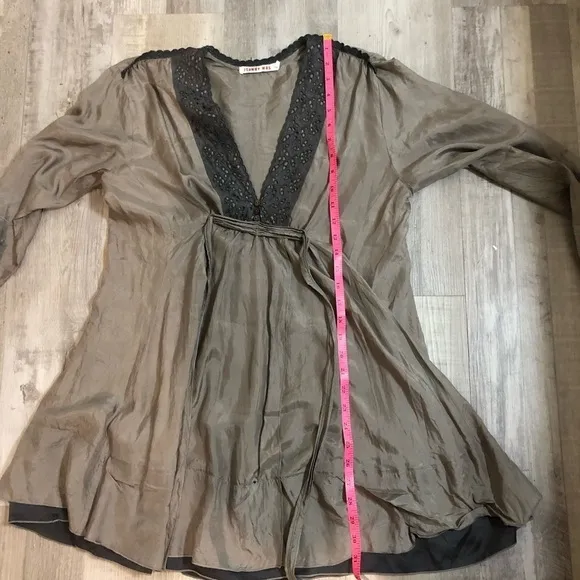 Johnny Was Size Medium 100% Silk