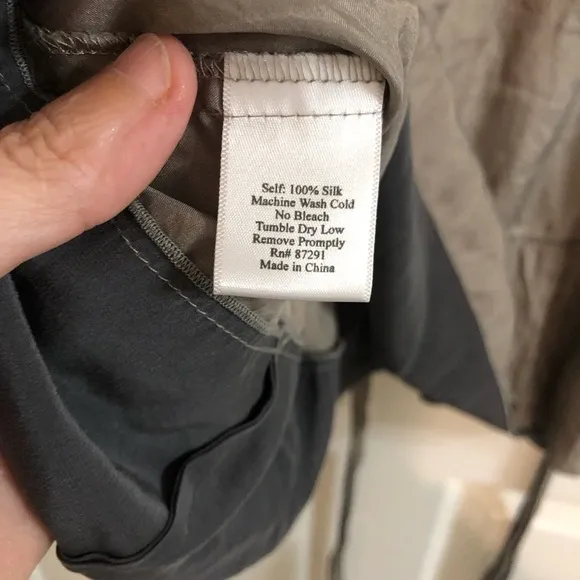 Johnny Was Size Medium 100% Silk