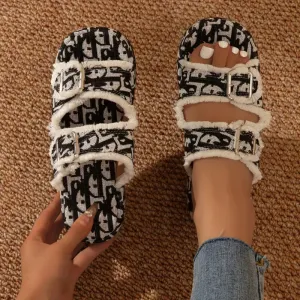 Luxury Women's Platform Slippers – Stylish Designer Slides & Mules™