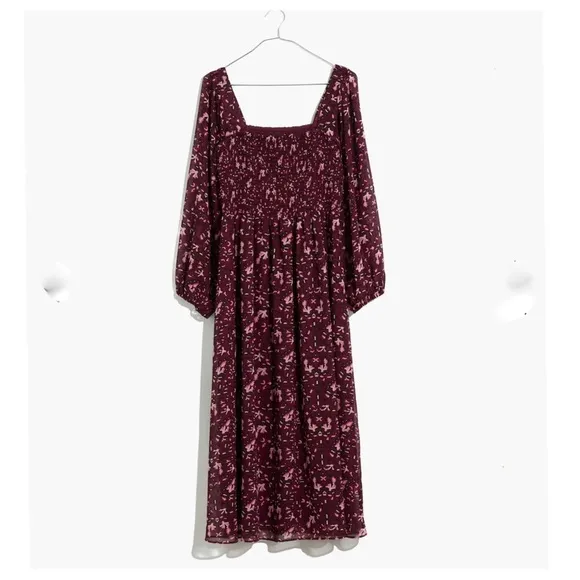 Madewell  Georgette Sheer-Sleeve Smocked Midi Dress in Rich Paisley MP