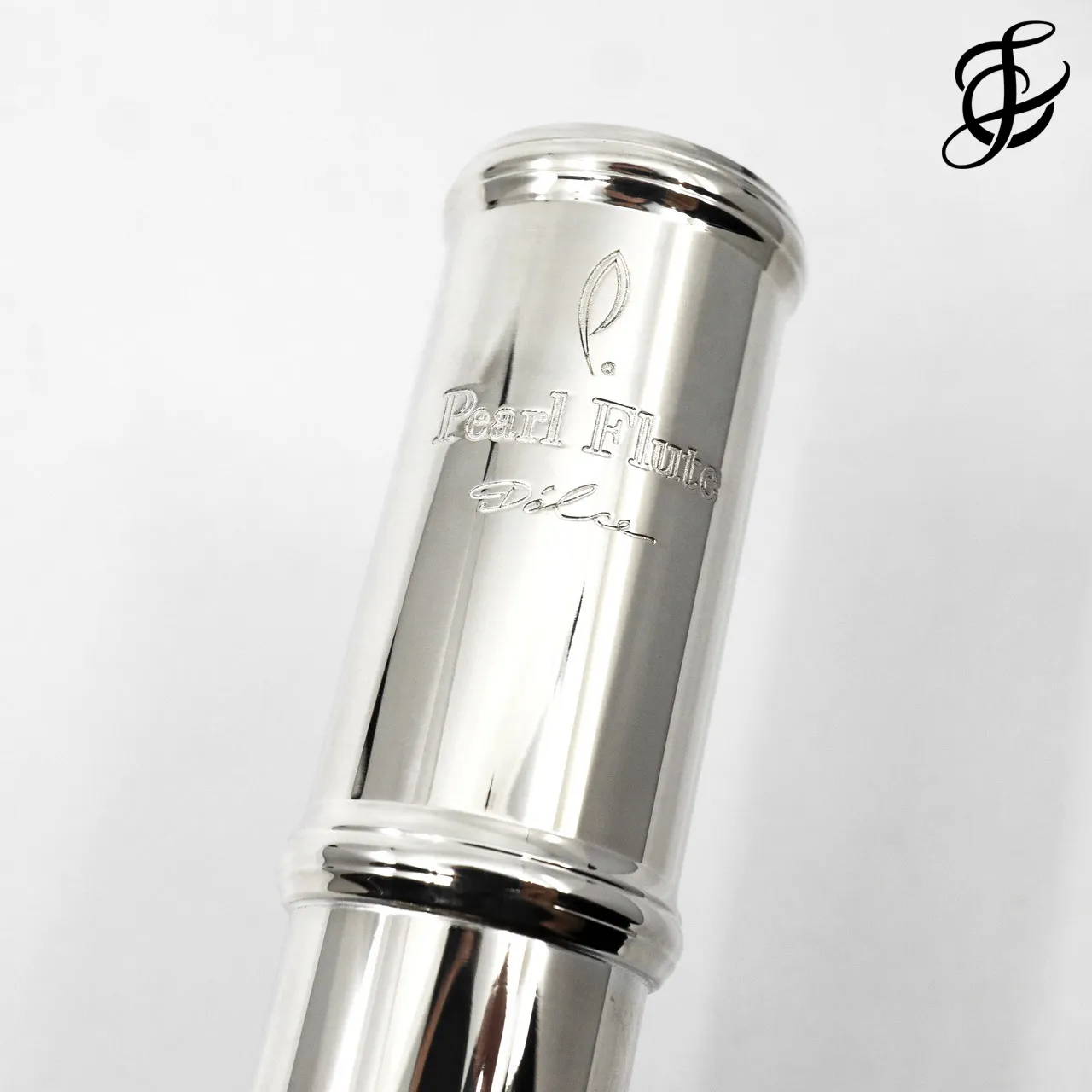 Pearl Dolce Series Flute Model 695 - New
