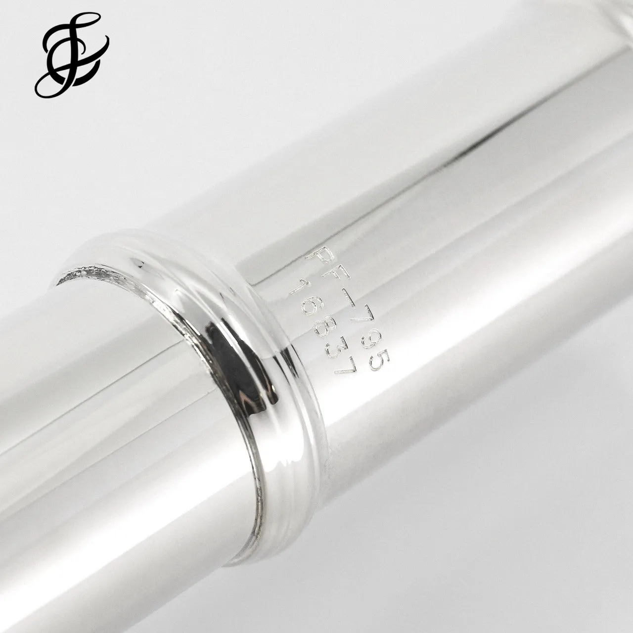Pearl Elegante Series Flute Model 795 - New