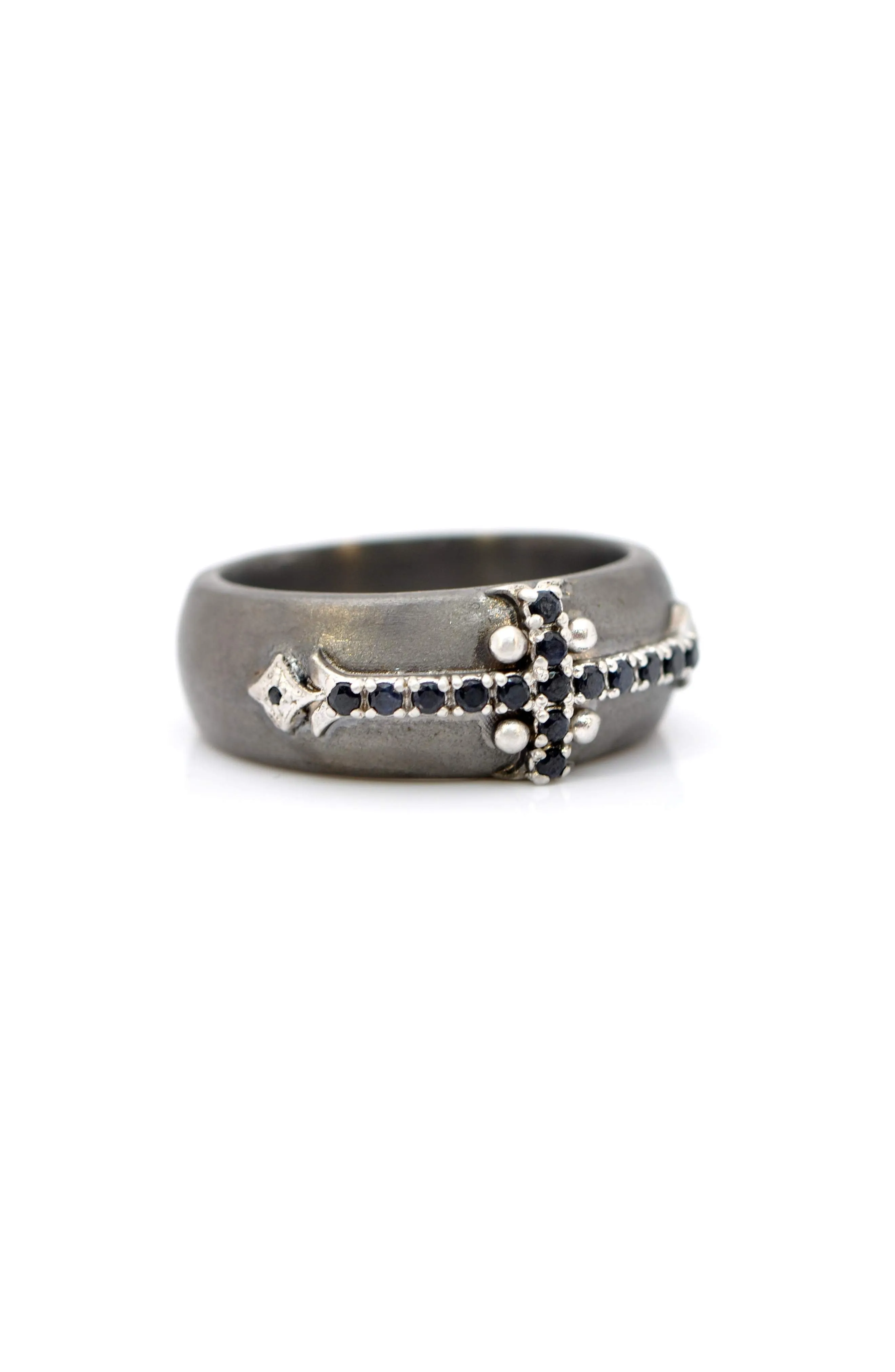 Pointed Cross Ring