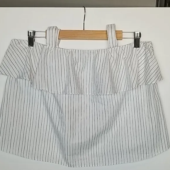 Pour Les Femmes Striped Tie Top