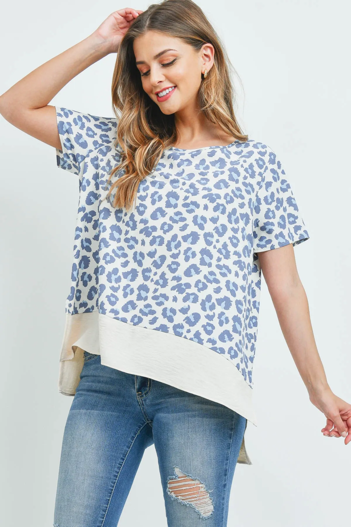 Round Neck Leopard Print Airflow Contrast Top