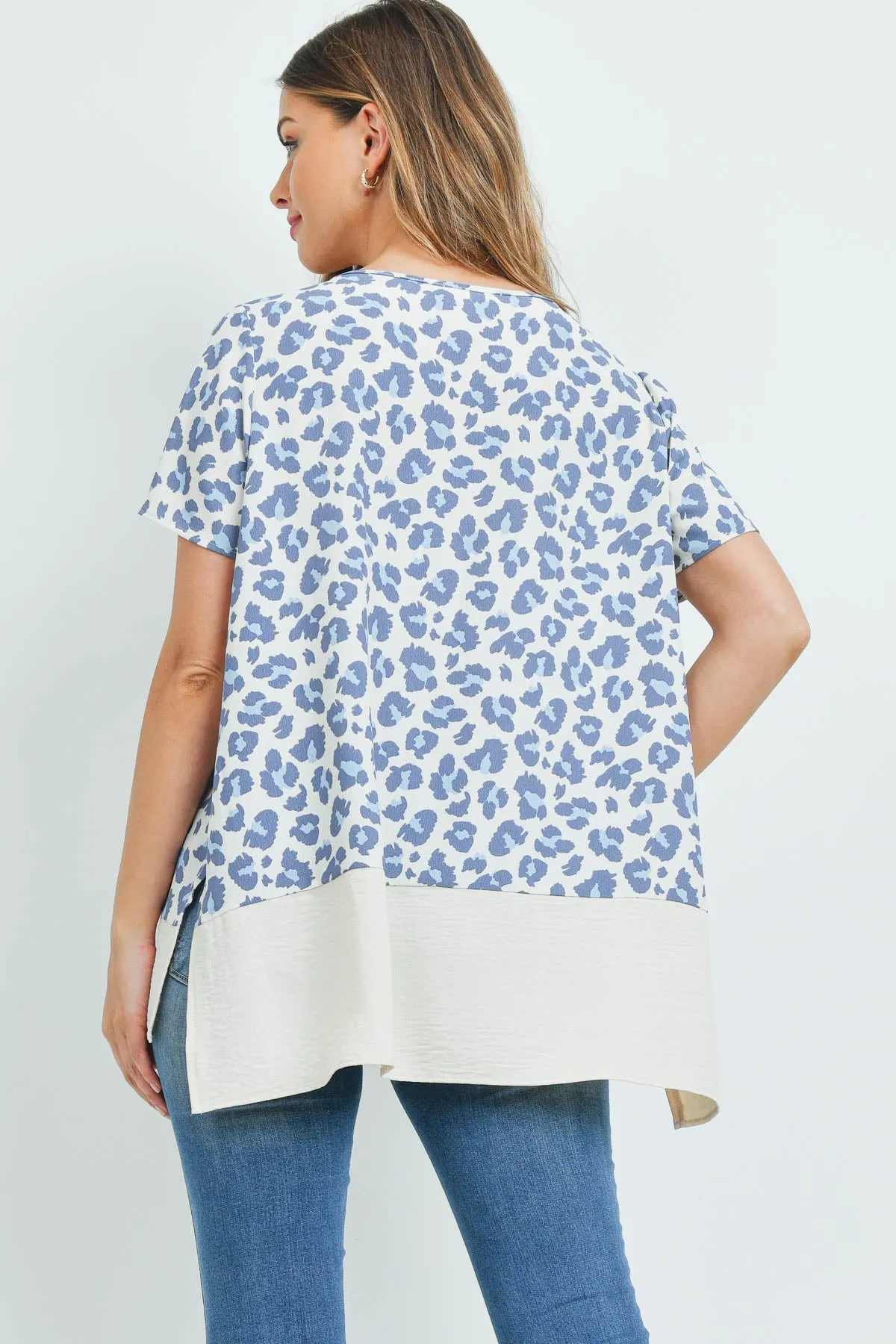 Round Neck Leopard Print Airflow Contrast Top