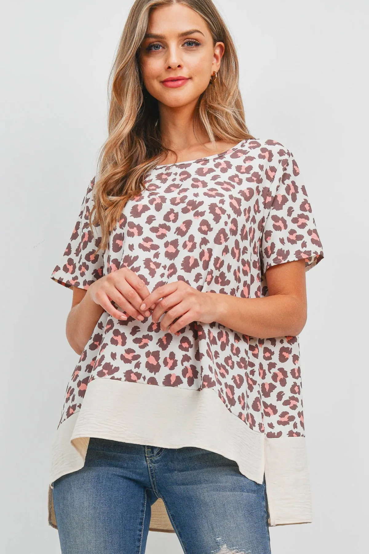 Round Neck Leopard Print Airflow Contrast Top
