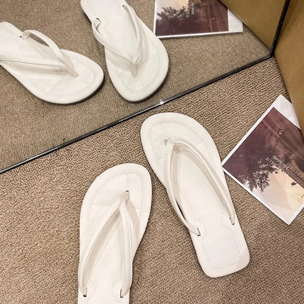 Sandals Women Summer  2024 New  Version Clip Toe Flip Flops Outdoor Fashion Flat Casual Non-slip Sandals Female Beach Mules