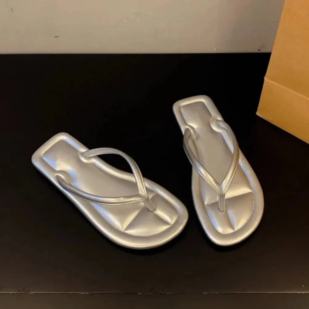 Sandals Women Summer  2024 New  Version Clip Toe Flip Flops Outdoor Fashion Flat Casual Non-slip Sandals Female Beach Mules