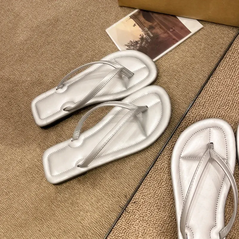Sandals Women Summer  2024 New  Version Clip Toe Flip Flops Outdoor Fashion Flat Casual Non-slip Sandals Female Beach Mules