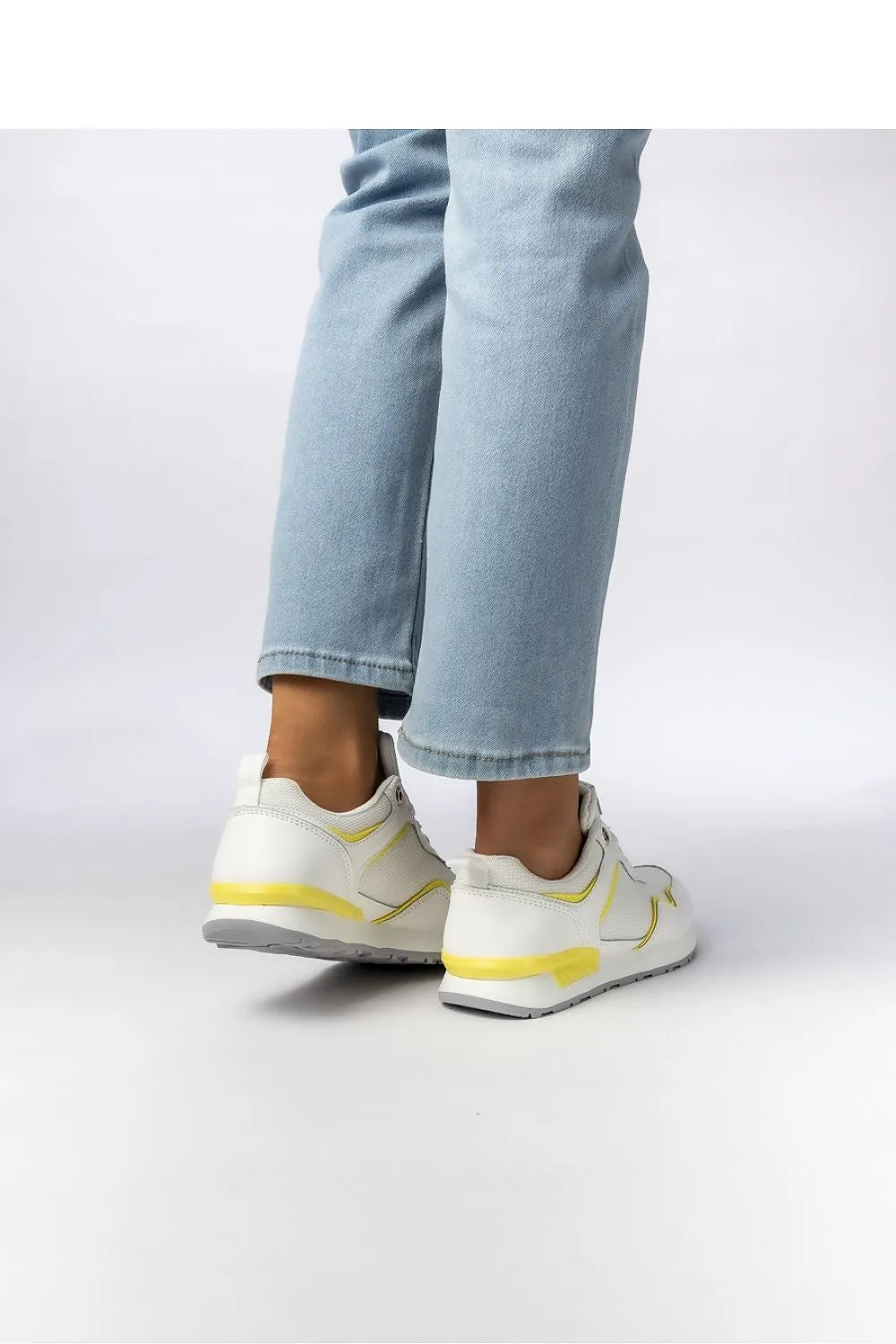 Sport Shoes Inello