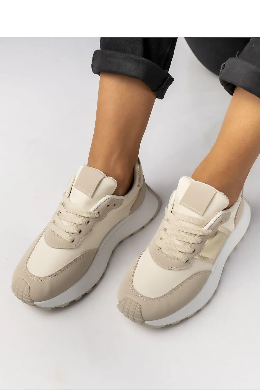Sport Shoes Inello