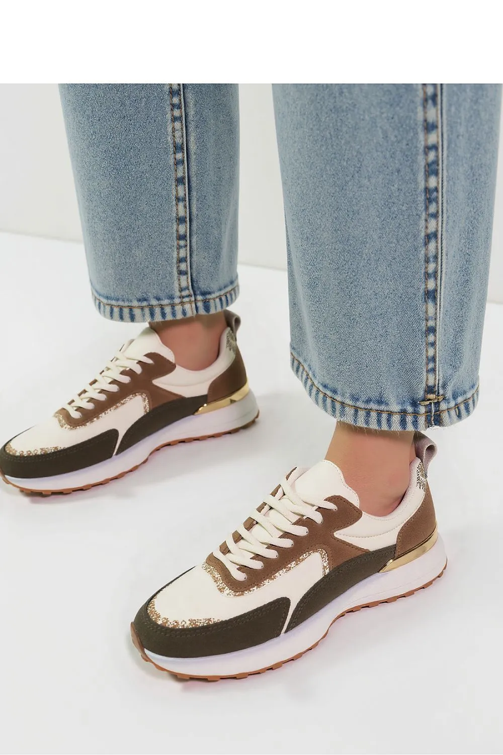 Sport Shoes Inello