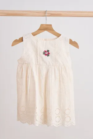 White Hand Embroidery Lace Dress