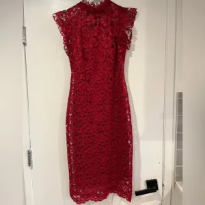 Worn once - Midi Lace Sheath Dress