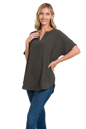 Woven Airflow Split Neck Short Sleeve Top in Ash Grey