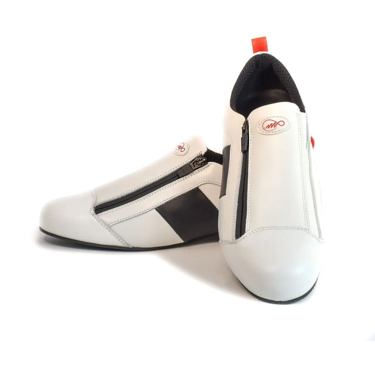 Zipper / White Leather