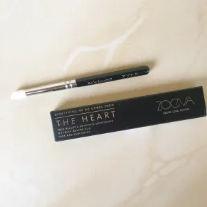 Zoeva 231 Luxe Petit Crease Brush
